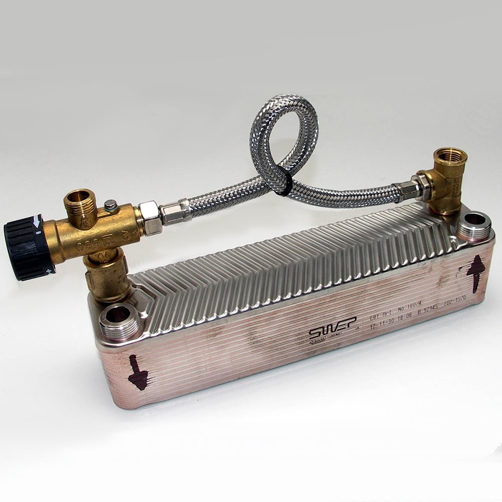 Webasto Motor Home Plate Heat Exchanger with Mixer Valve | 4111209A